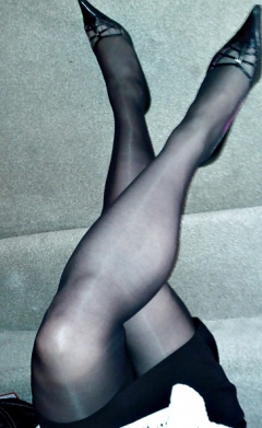 Juli\'s Stockings - N