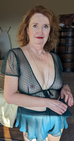 Susan Green Lingerie Mature Hot Wife Tease - N