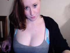 curvy-ginger-webcam-girl-teasing-you