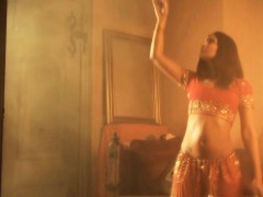desi-dancing-from-exotic-bollywood