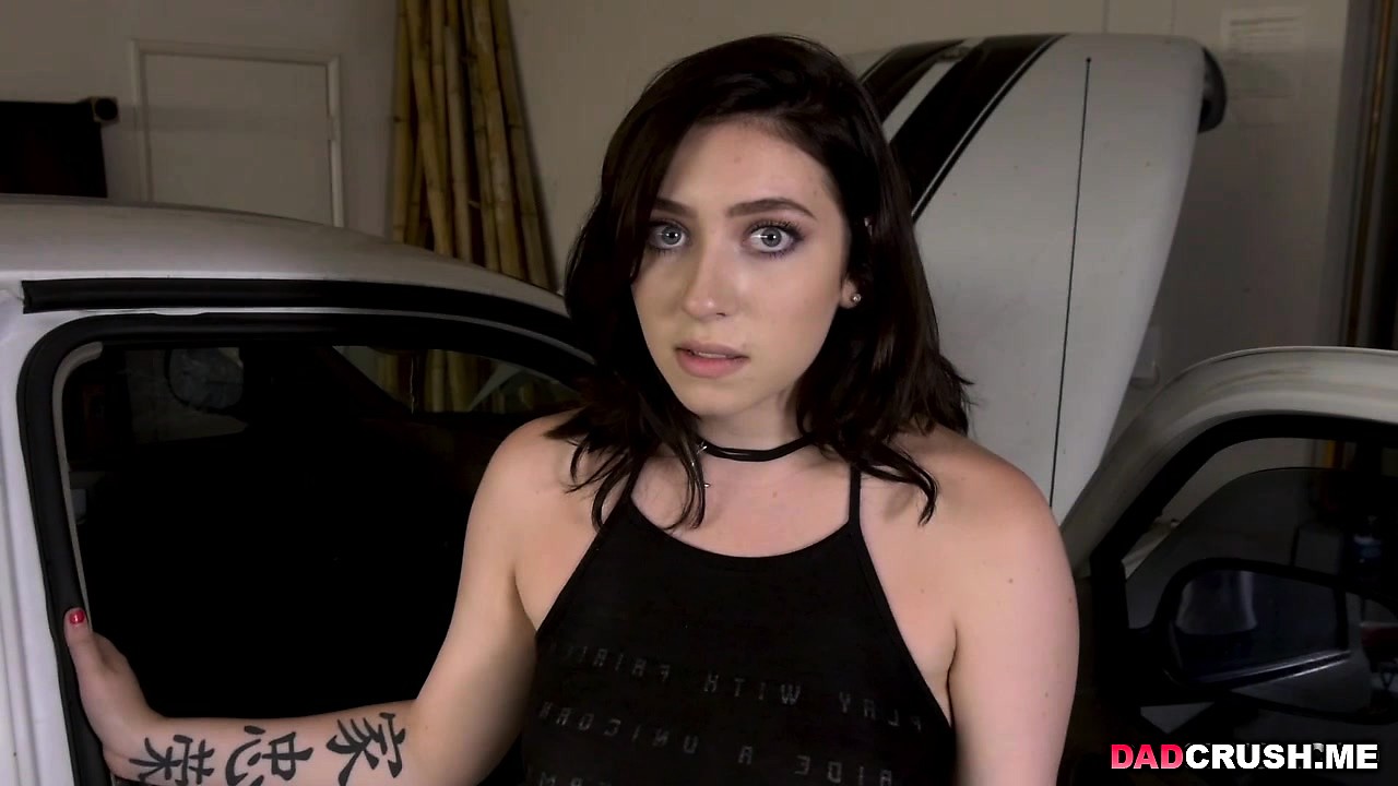 Amilia Onyx Caught Watching Porn By Dad And Punished at DrTuber