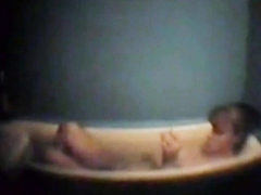 my-mother-fingering-in-bath