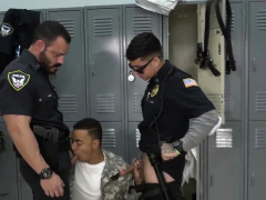 police-officer-sucks-young-boys-dick-and-free-naked