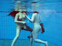 dashka-and-vesta-underwater-teens