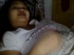 skype-chubby-filipino-boobs-webcam