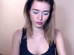 Hot Amateur Webcam Teen Masturbates For Their Fans